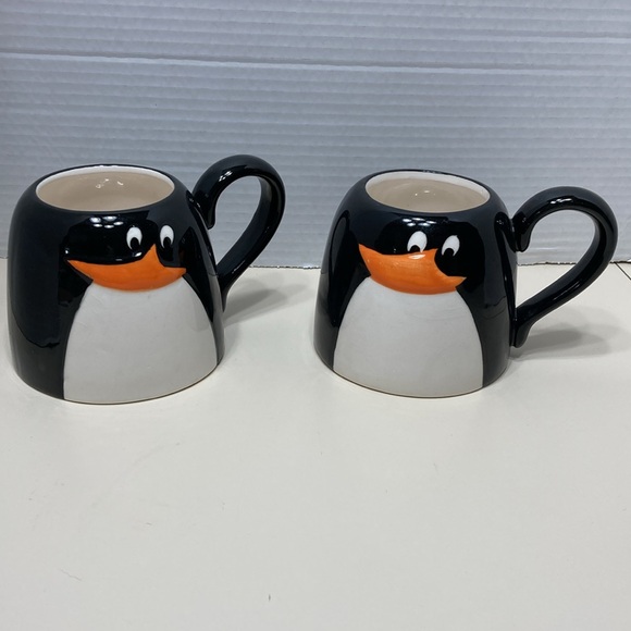 Penguin Duck Oversized Character Shaped Mugs Cups Lot of 2 Black White Orange - Picture 6 of 13